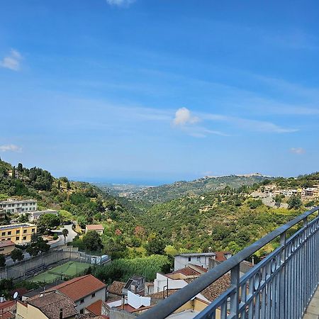 Portaterra - Spaziosa Casa Con Bella Vista E Giardino Monforte San Giorgio Eksteriør bilde